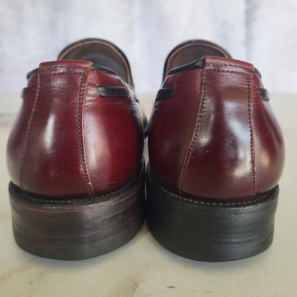 Allen Edmonds Saratoga Tassel Loafers Size 9.5 AA Oxeblood Red